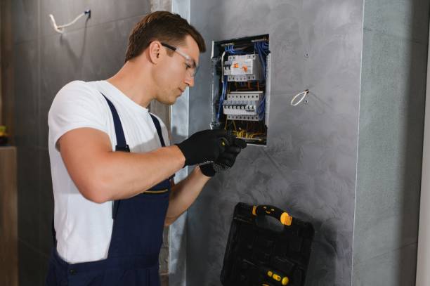 Best Emergency Electrician Near Me  in Cloverleaf, TX